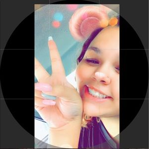 Meet your Posher, Destini